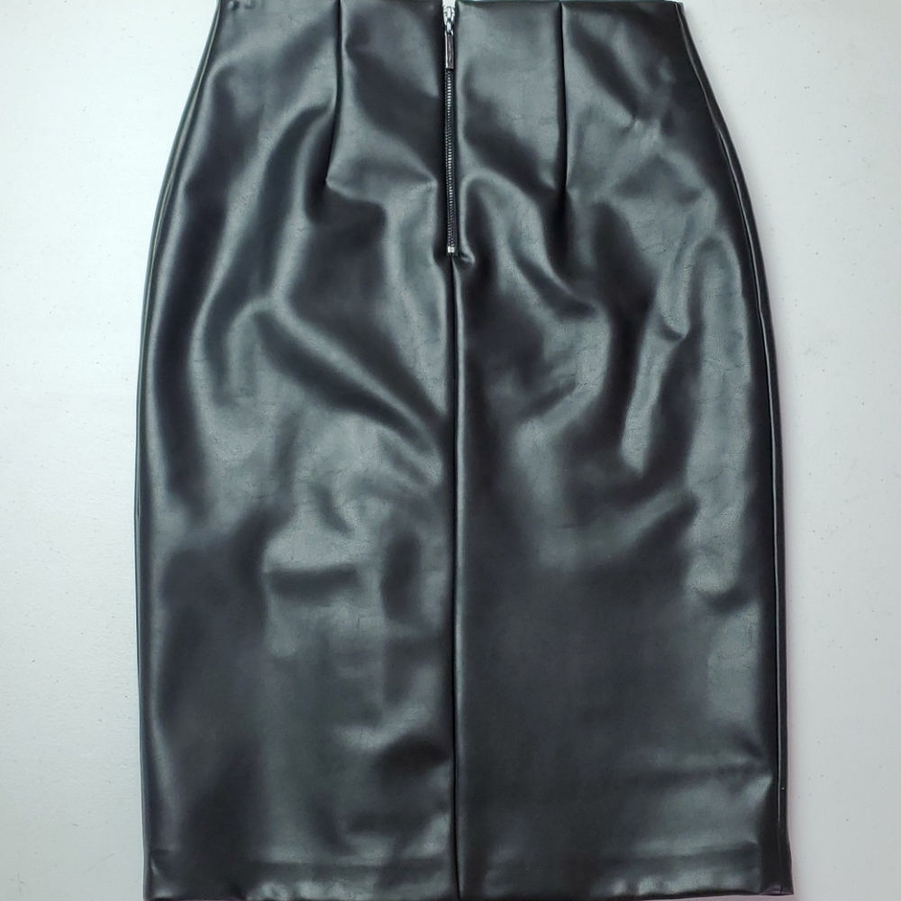 NWT Joseph Ribkoff black faux leather skirt - Picture 5 of 7